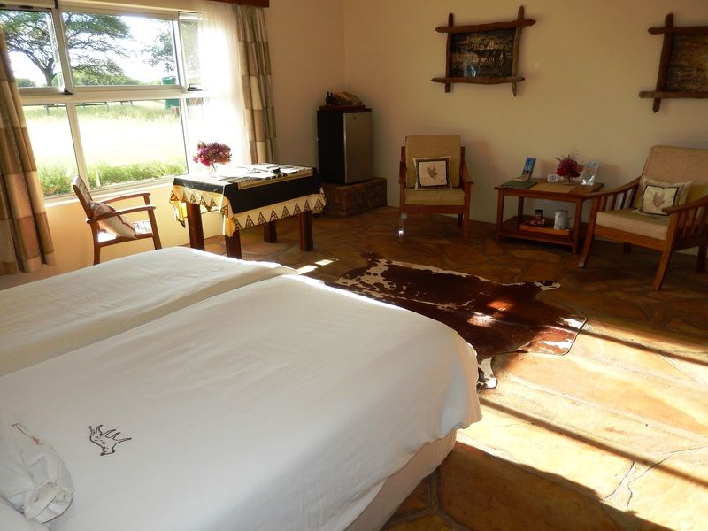 Dornhuegel Guestfarm Hotel Grootfontein Ngoại thất bức ảnh