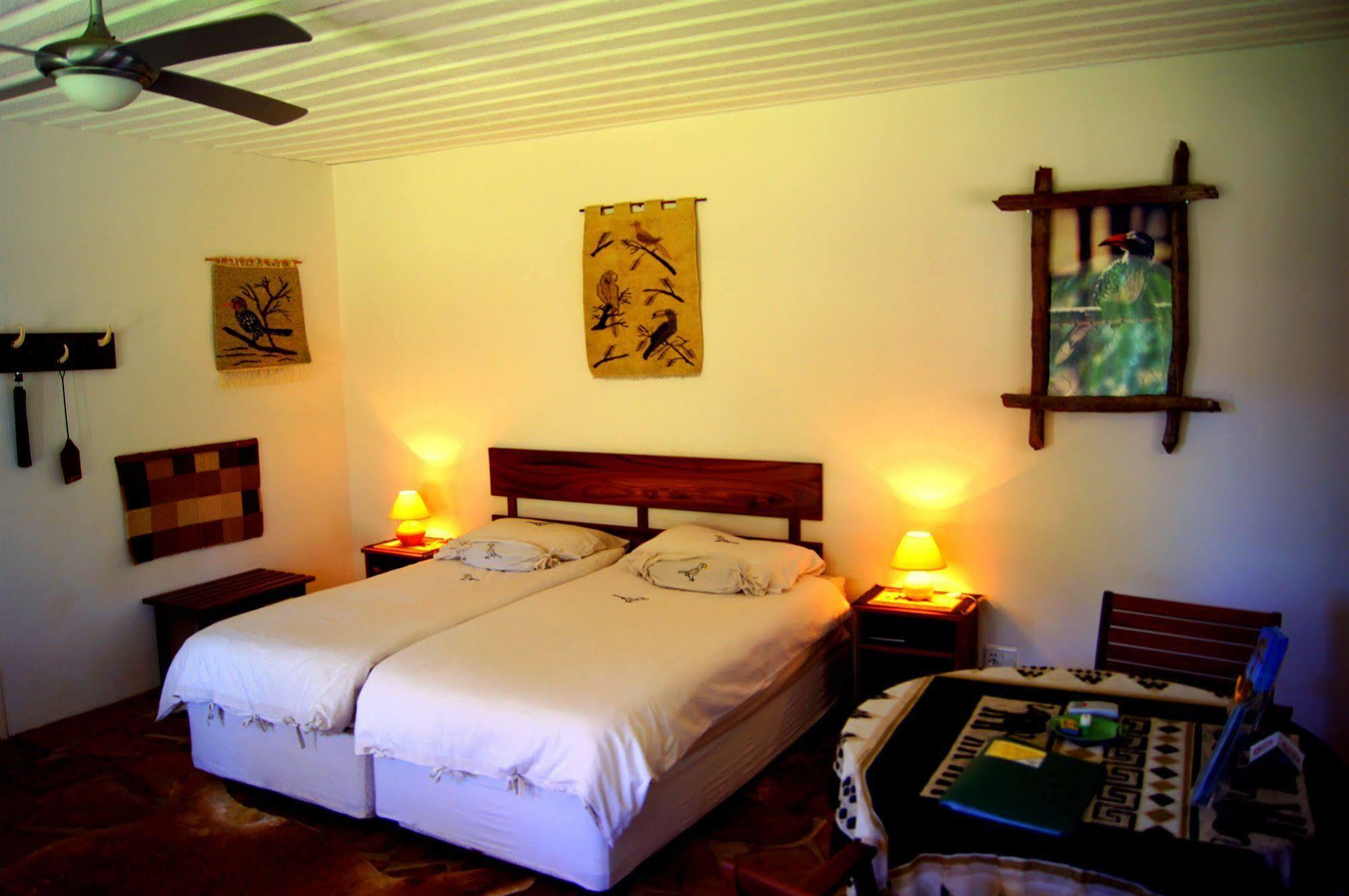 Dornhuegel Guestfarm Hotel Grootfontein Ngoại thất bức ảnh